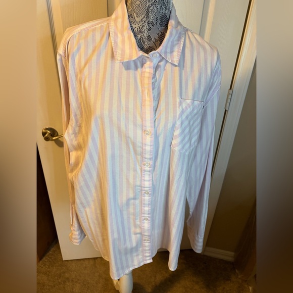 crown & ivy Tops - crown & ivy Pastel Purple and White Striped Button-Up Shirt, size